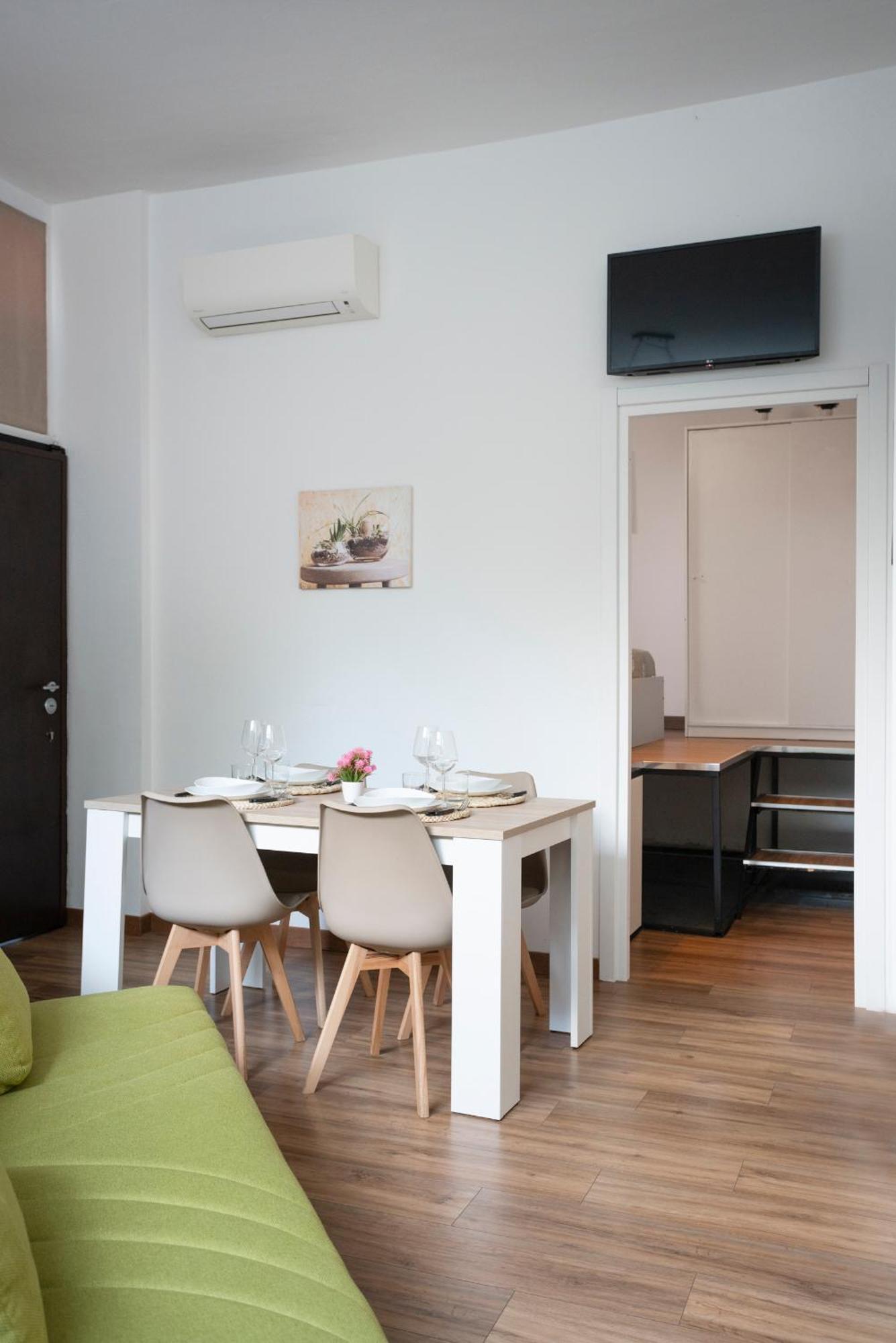 Elegant Sweet Home Suite - Milan, 15 Minute Duomo Kültér fotó
